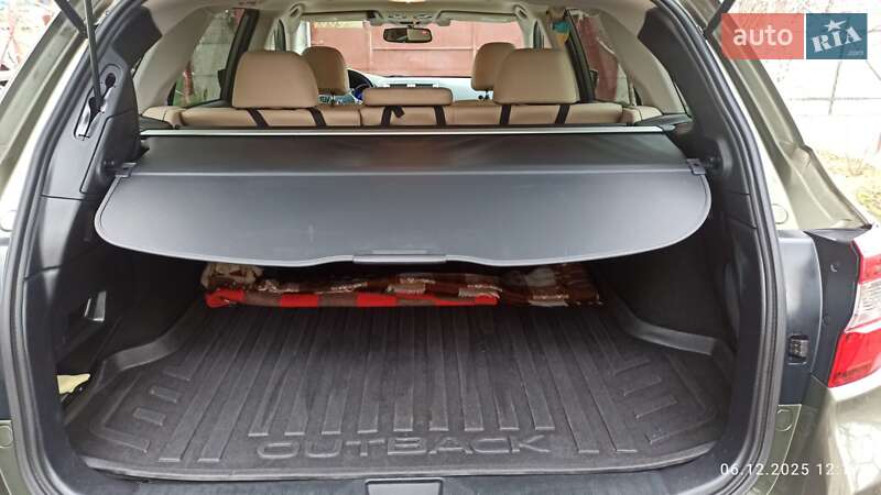 Универсал Subaru Outback 2015 в Черкассах