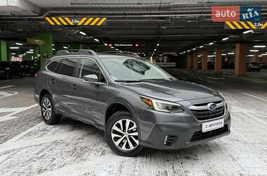 Универсал Subaru Outback 2019 в Киеве