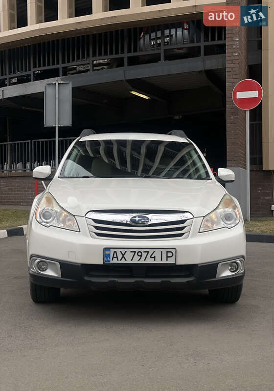 Універсал Subaru Outback 2012 в Харкові