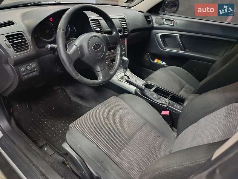 Универсал Subaru Outback 2006 в Буче