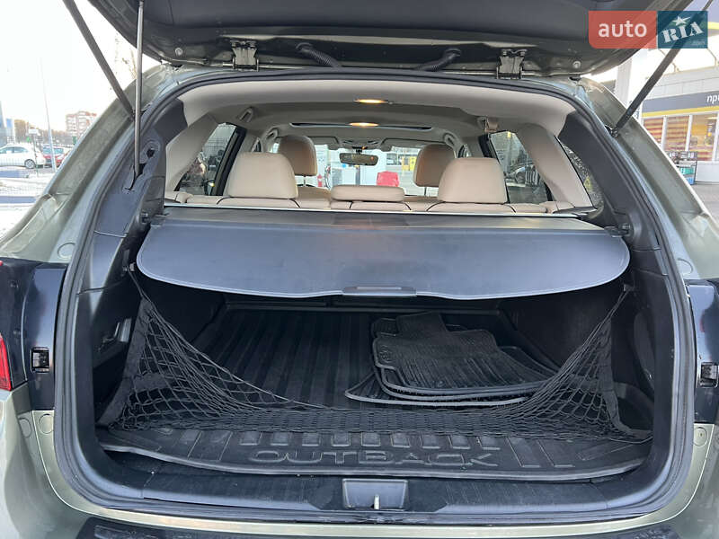 Универсал Subaru Outback 2016 в Николаеве