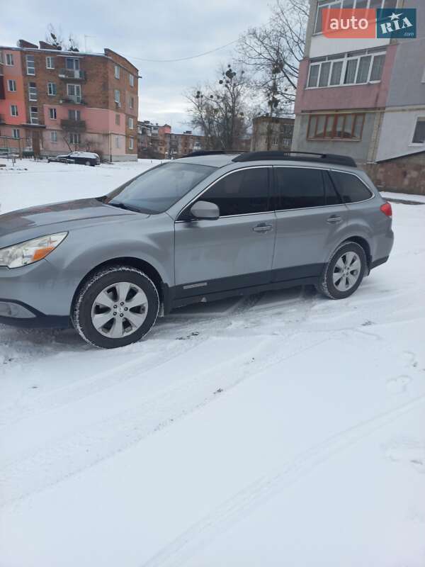 Універсал Subaru Outback 2010 в Львові фото 8 Універсал Subaru Outback 2010 в Львові