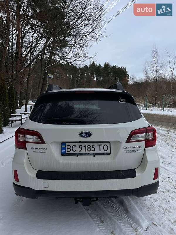 Универсал Subaru Outback 2015 в Львове