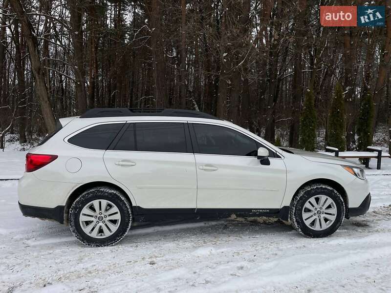 Универсал Subaru Outback 2015 в Львове