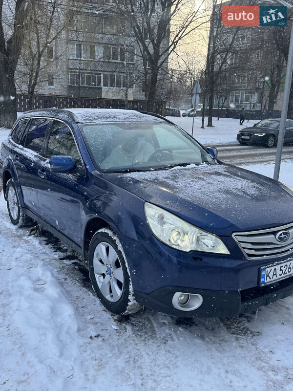 Subaru Outback 2010