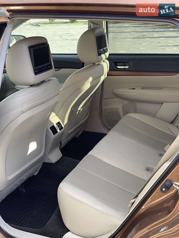 Универсал Subaru Outback 2013 в Ужгороде