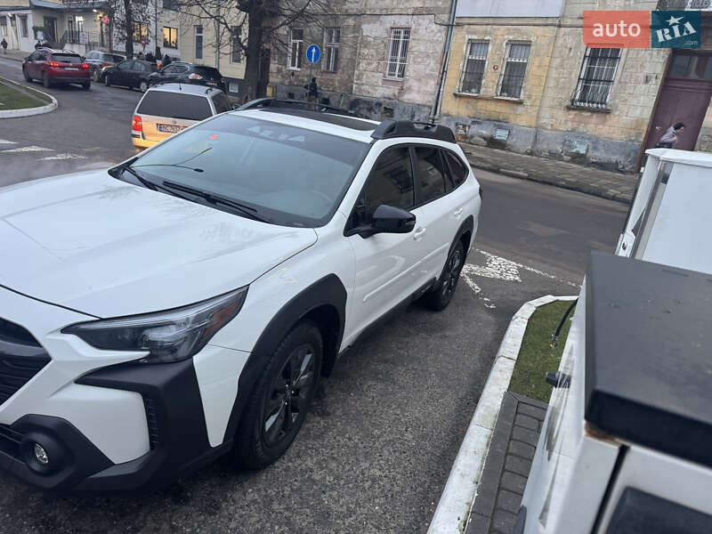 Внедорожник / Кроссовер Subaru Outback 2022 в Львове