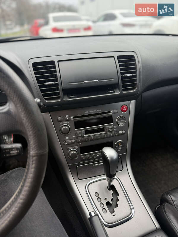 Универсал Subaru Outback 2006 в Измаиле