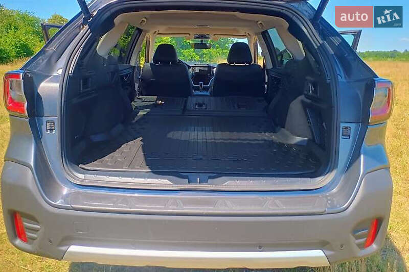 Внедорожник / Кроссовер Subaru Outback 2021 в Киеве