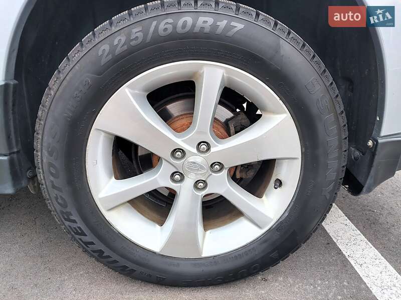 Универсал Subaru Outback 2012 в Киеве