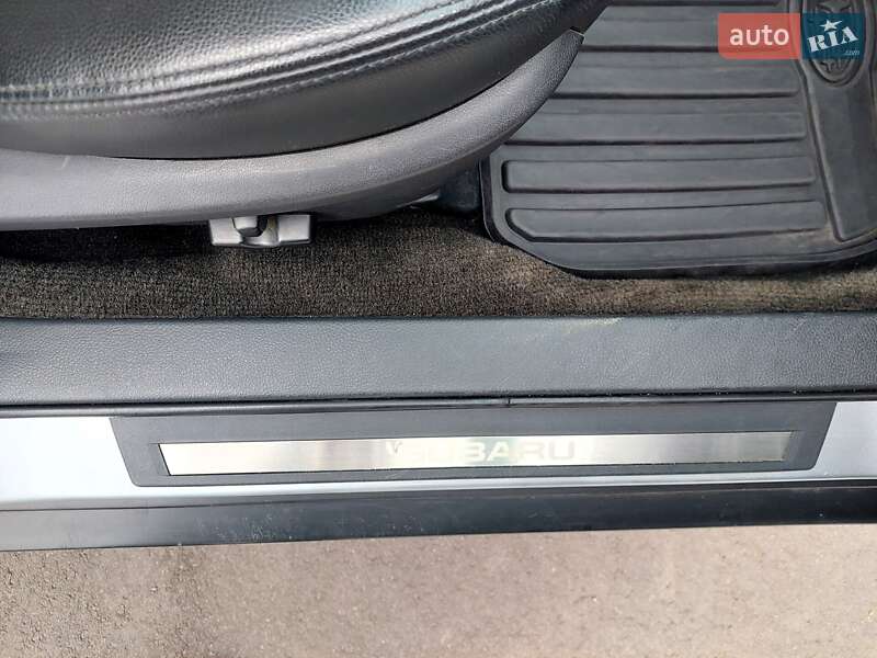 Универсал Subaru Outback 2012 в Киеве