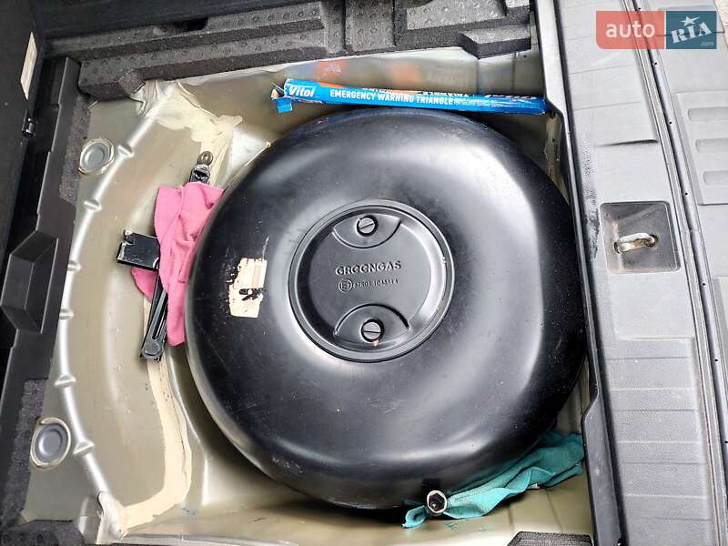 Универсал Subaru Outback 2012 в Киеве