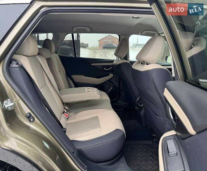 Универсал Subaru Outback 2022 в Киеве