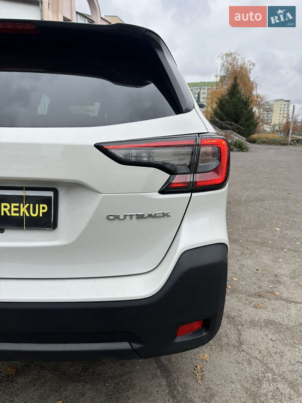 Внедорожник / Кроссовер Subaru Outback 2024 в Полтаве