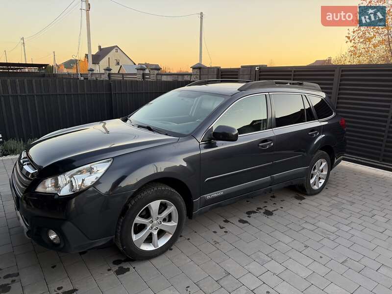 Универсал Subaru Outback 2013 в Луцке фото Универсал Subaru Outback 2013 в Луцке