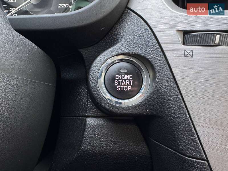 Універсал Subaru Outback 2011 в Києві