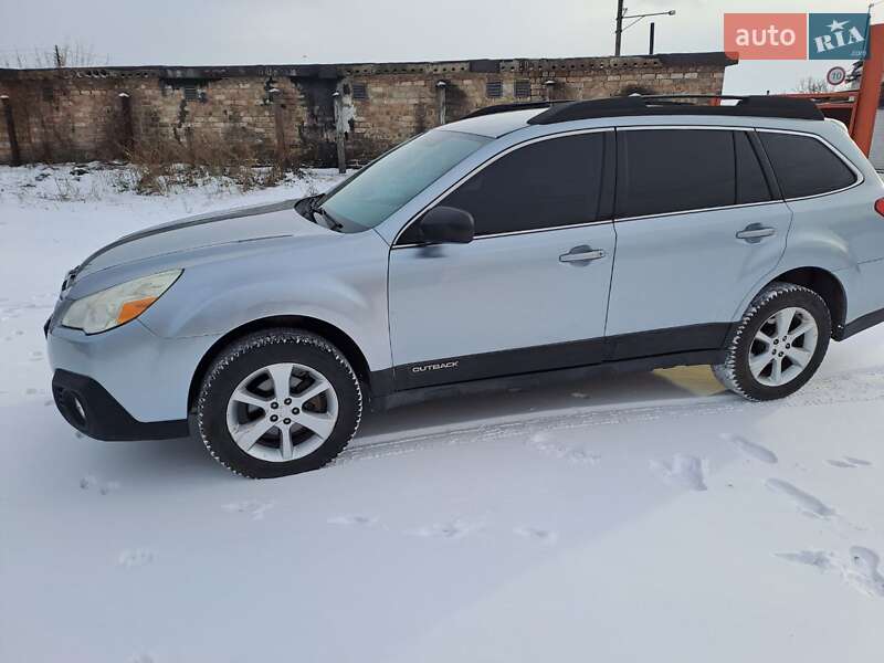 Универсал Subaru Outback 2013 в Кривом Роге