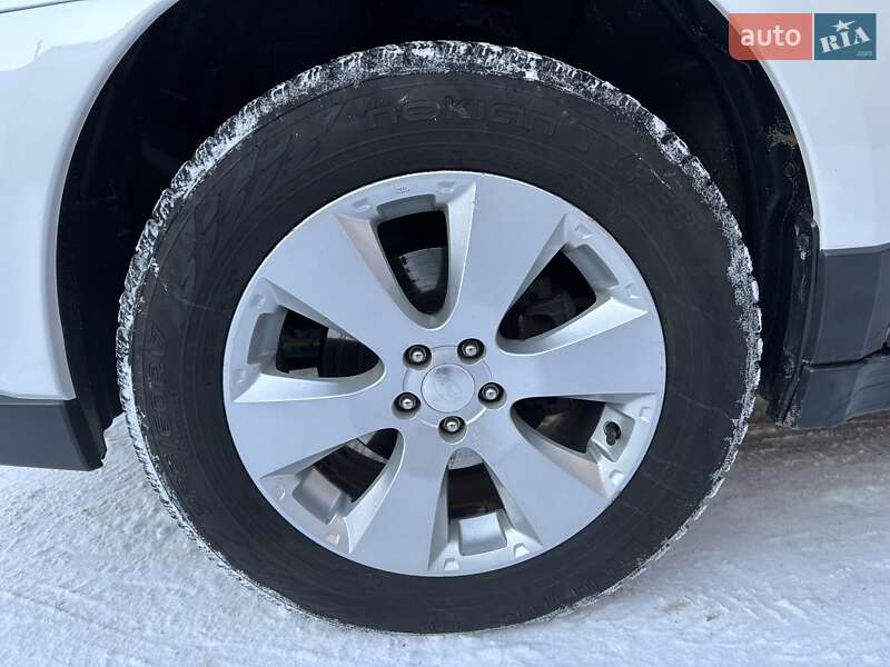 Универсал Subaru Outback 2010 в Обухове фото 13 Универсал Subaru Outback 2010 в Обухове