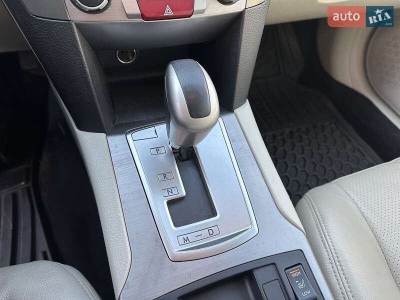 Универсал Subaru Outback 2010 в Обухове фото 37 Универсал Subaru Outback 2010 в Обухове