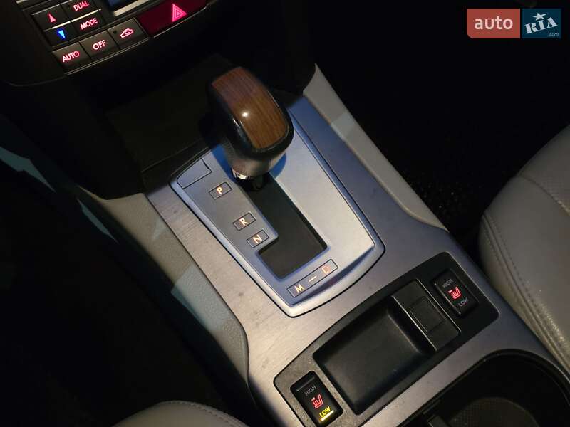 Универсал Subaru Outback 2013 в Тернополе