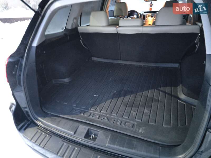 Универсал Subaru Outback 2013 в Тернополе