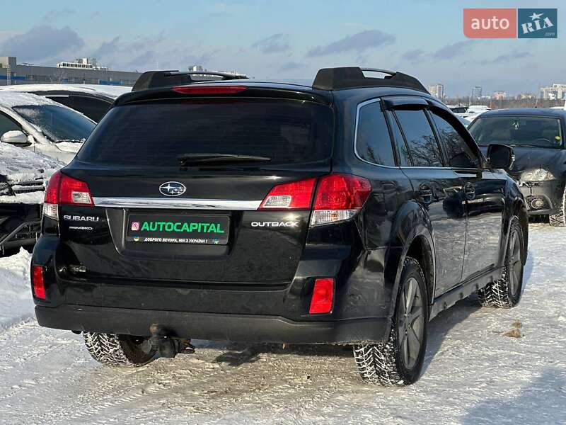 Универсал Subaru Outback 2013 в Киеве