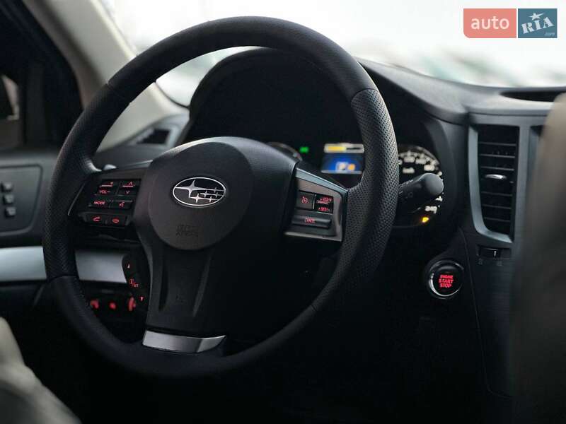 Универсал Subaru Outback 2013 в Киеве