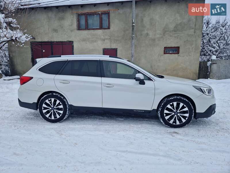 Универсал Subaru Outback 2015 в Виноградове