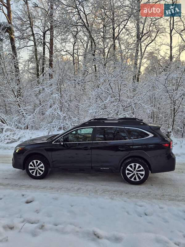 Позашляховик / Кросовер Subaru Outback 2022 в Києві