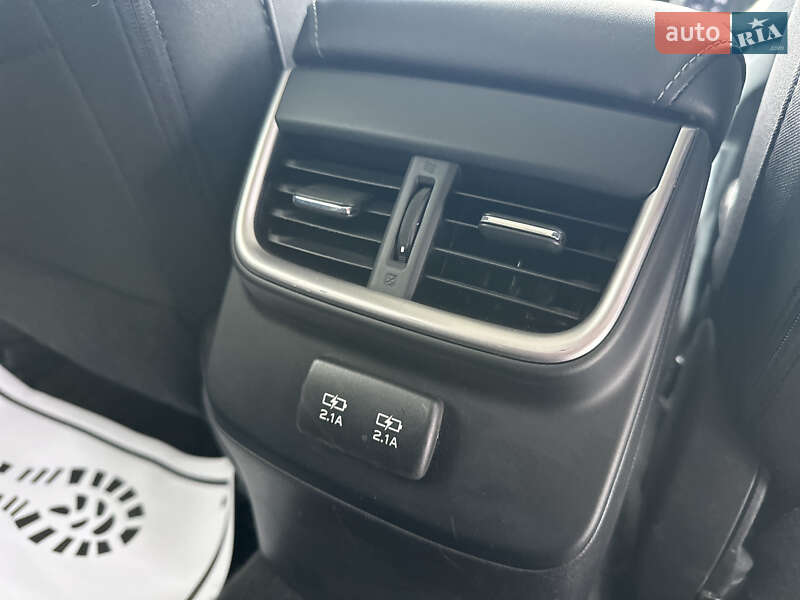 Внедорожник / Кроссовер Subaru Outback 2022 в Ровно