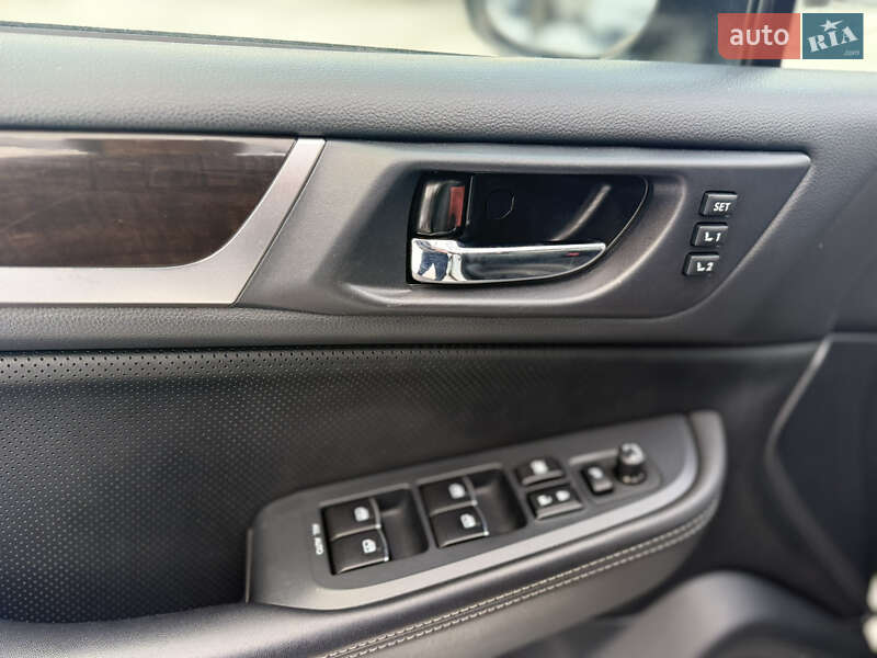 Универсал Subaru Outback 2018 в Киеве