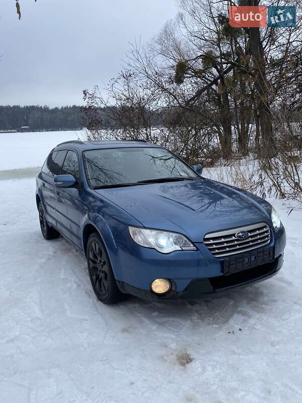Универсал Subaru Outback 2008 в Киеве