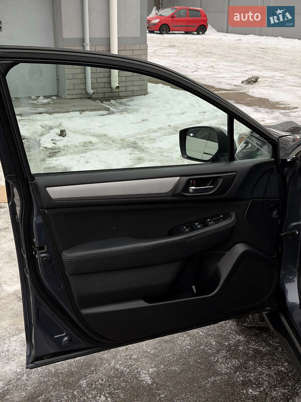 Универсал Subaru Outback 2014 в Киеве