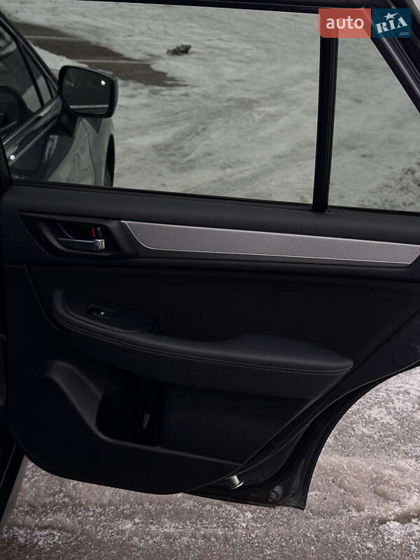 Универсал Subaru Outback 2014 в Киеве