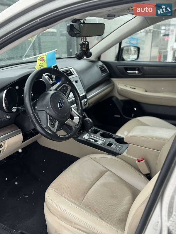 Универсал Subaru Outback 2017 в Луцке