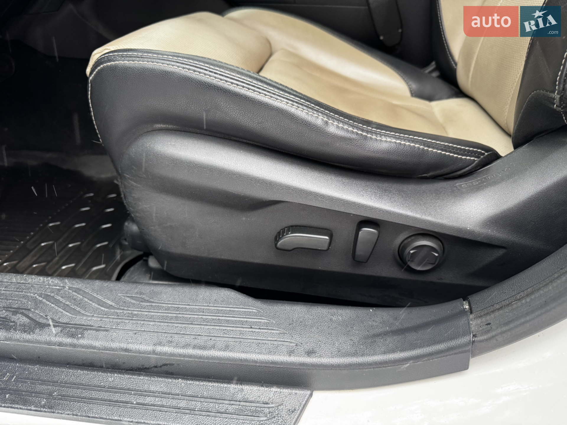 2020 Subaru Outback - мініатюра 27