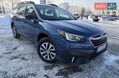 SUBARU OUTBACK 2022
