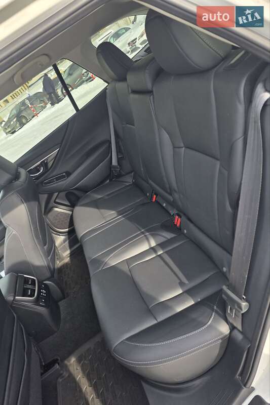 Внедорожник / Кроссовер Subaru Outback 2023 в Киеве