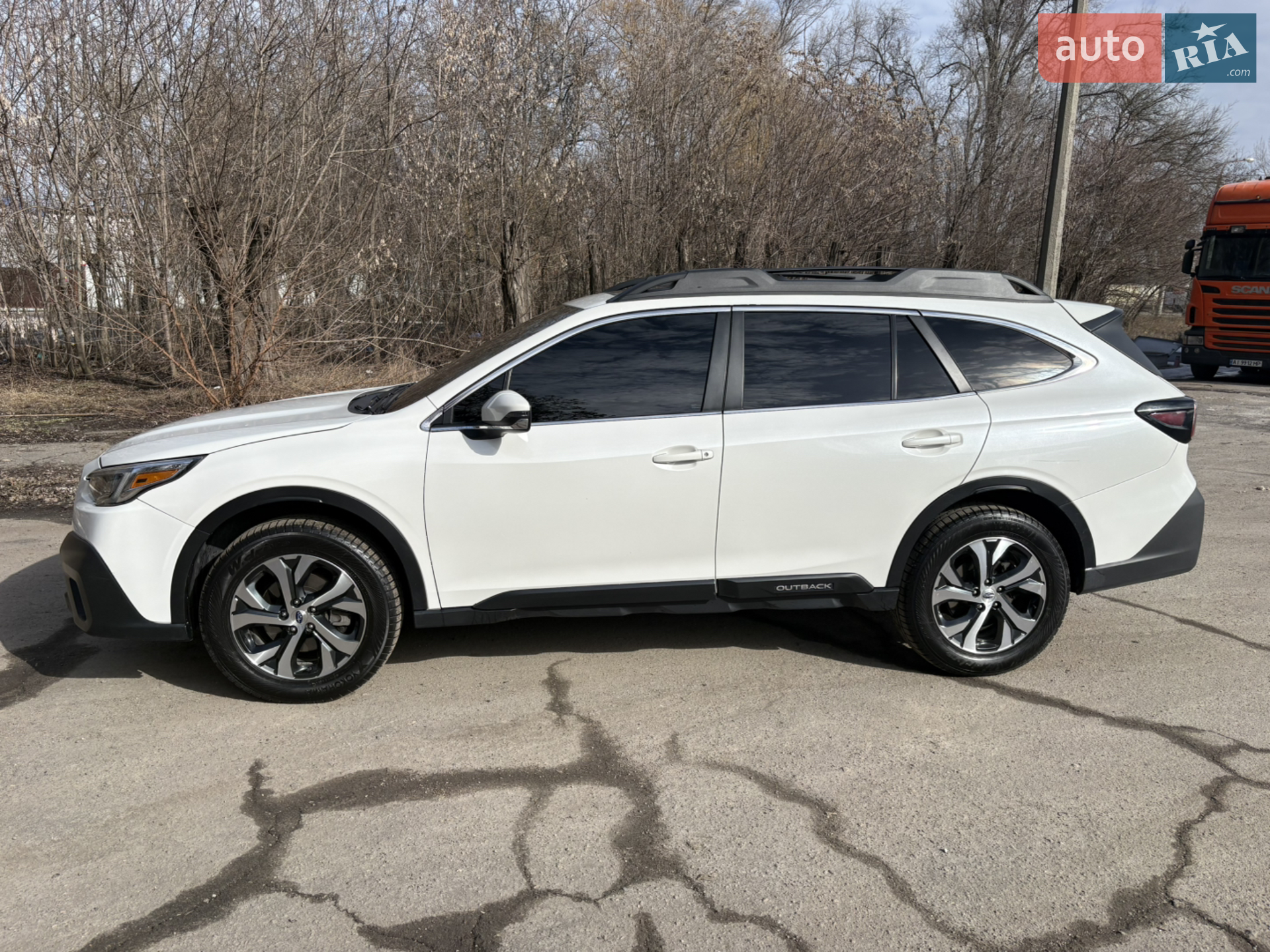 2022 Subaru Outback - мініатюра 2