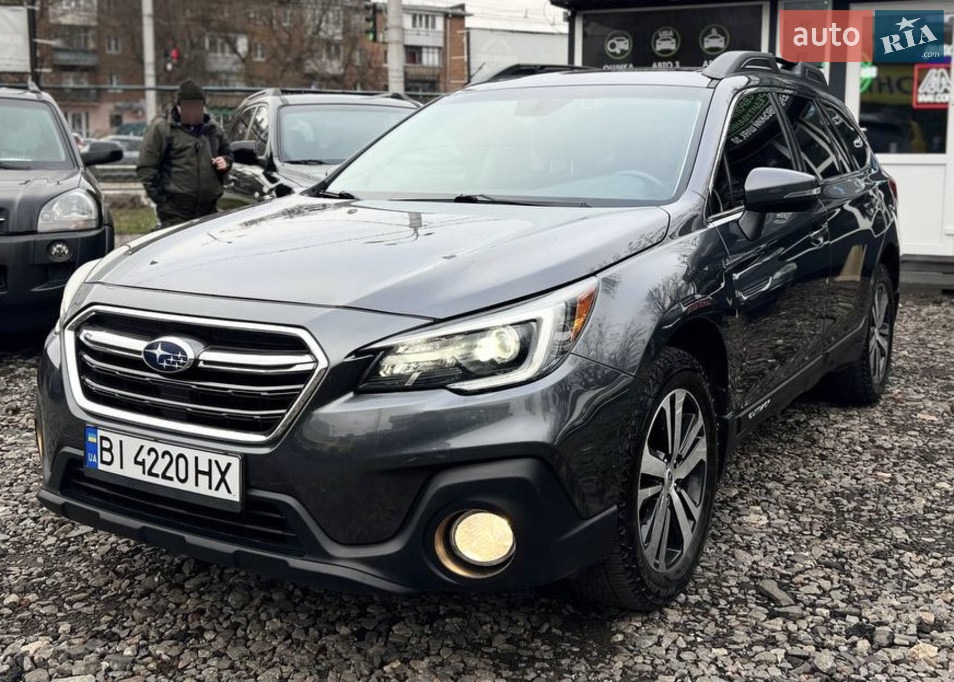 2019 Subaru Outback - мініатюра 2