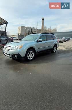 Универсал Subaru Outback 2013 в Днепре