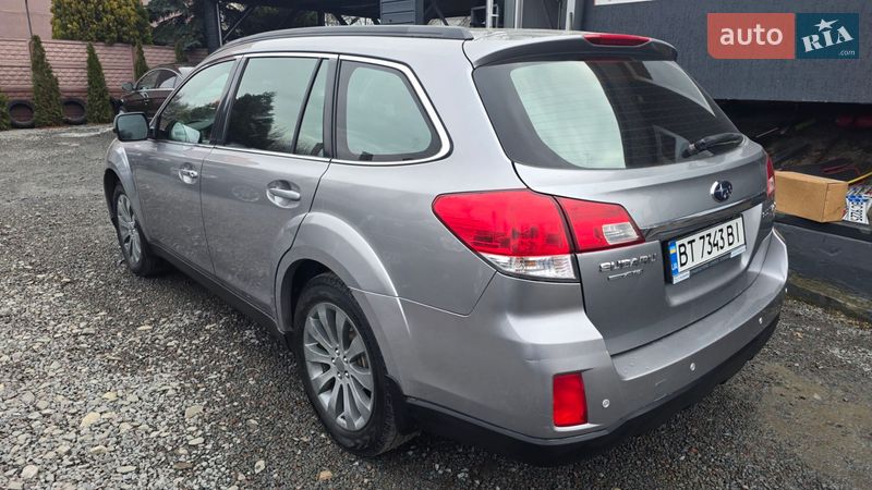 Універсал Subaru Outback 2011 в Львові