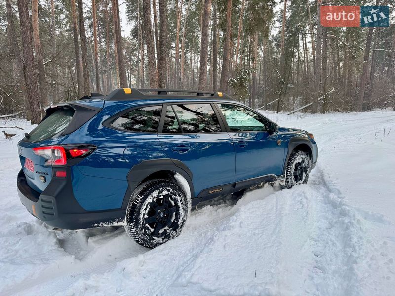 Внедорожник / Кроссовер Subaru Outback 2022 в Черкассах