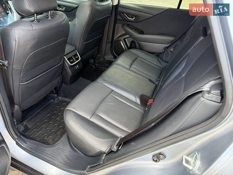 Универсал Subaru Outback 2022 в Киеве