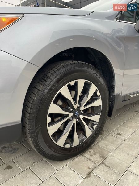 Универсал Subaru Outback 2017 в Луцке