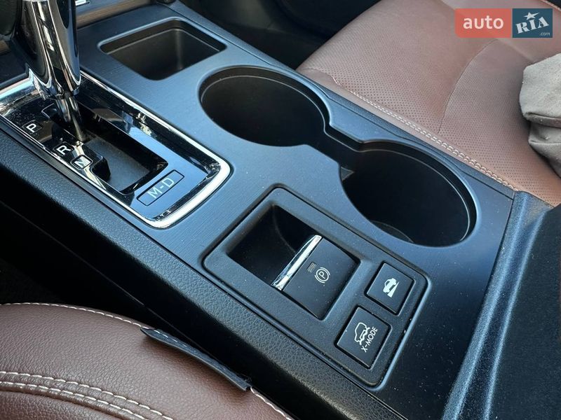 Універсал Subaru Outback 2017 в Києві фото 18 Універсал Subaru Outback 2017 в Києві