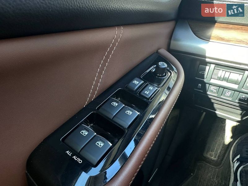 Універсал Subaru Outback 2017 в Києві фото 25 Універсал Subaru Outback 2017 в Києві