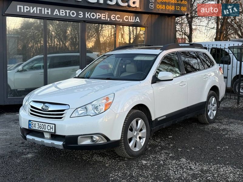 Універсал Subaru Outback 2011 в Хмельницькому