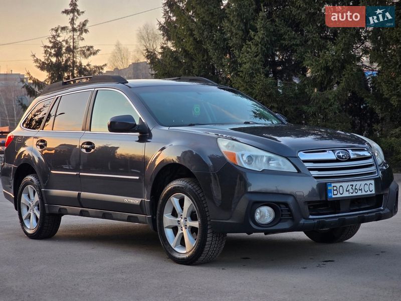 Універсал Subaru Outback 2012 в Тернополі