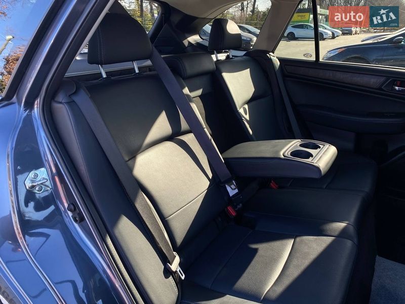 Универсал Subaru Outback 2017 в Киеве фото 34 Универсал Subaru Outback 2017 в Киеве